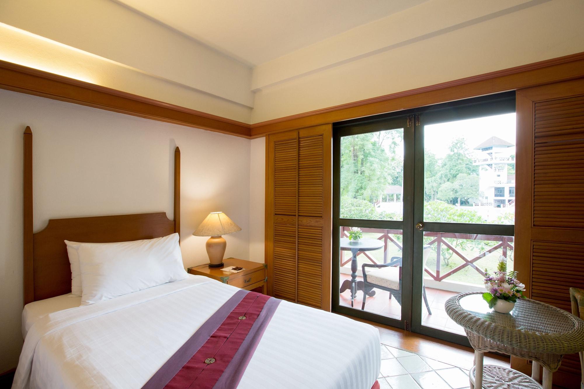 The Imperial Chiang Mai Resort & Sports Club Exterior photo