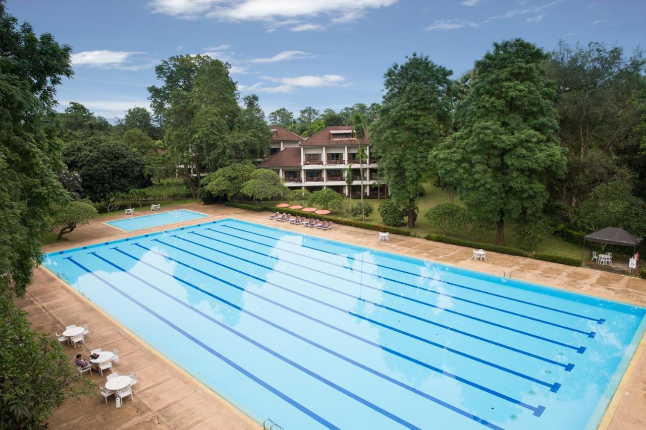 The Imperial Chiang Mai Resort & Sports Club Exterior photo